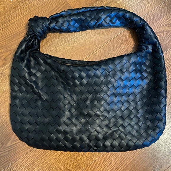 Black Woven “Vanessa” Hobo by Urban Expressions - Picture 5 of 10